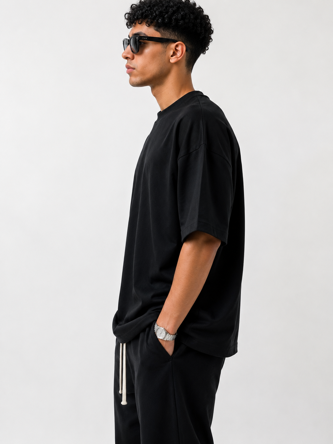 Oversized Tee — Black